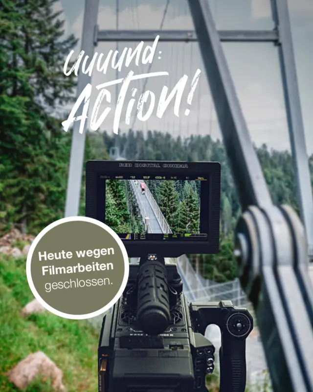 Hollywood-Feeling auf der WILDLINE – heute nur für die Kameras! 🎬✨

Unsere Hängebrücke in Bad Wildbad wird zur spektakulären Filmkulisse und bleibt deshalb heute geschlossen. Die Crew nutzt die beeindruckende Spannweite und die markanten Pylonen für große Bilder – sicher atemberaubend. 🔧🌉💥

Ab morgen heißt es wieder: Glücksgefühl und Nervenkitzel pur 🤩🌲💚 Vielleicht erkennst du später sogar deinen Lieblingsspot in einer Filmszene wieder.
Warst du schon mal auf einer echten Filmkulisse unterwegs? 

Erzähl uns dein Abenteuer in den Kommentaren! 🚀🎥

#WILDLINE #Filmkulisse #BadWildbad #Abenteuer #Hängebrücke #Filmdreh #NatureExperience #Glücksgefühl