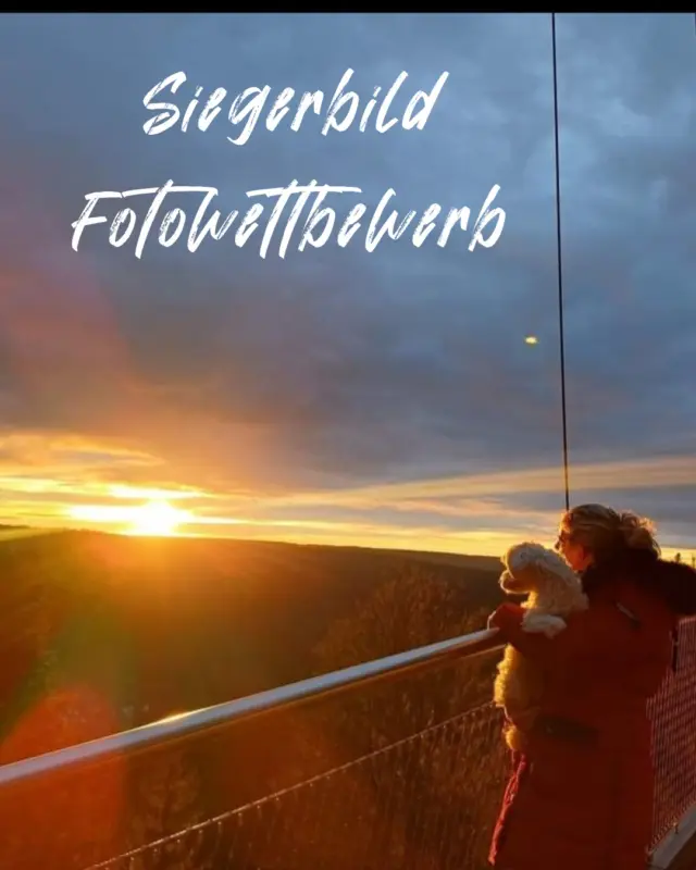 Herzlichen Glückwunsch an die Gewinnerin unseres Fotowettbewerbs im Juli!! 🎉🎈

Vielen Dank für dieses wundervolle Foto auf unserer Hängebrücke mit beeindruckendem Sonnenaufgang! ☀️

📷 Lasst gerne ein ❤️ für das Siegerfoto da und seid auch beim nächsten Fotowettbewerb im August wieder mit dabei!

Wir freuen uns schon auf viele weitere großartige Fotos!

#Fotowettbewerb #Siegerfoto #Gewinnerin #Fotografie #Community #Juli #HerzlichenGlückwunsch #wildlinehängebrücke #sommerberg #BadWildbadImSchwarzwald
